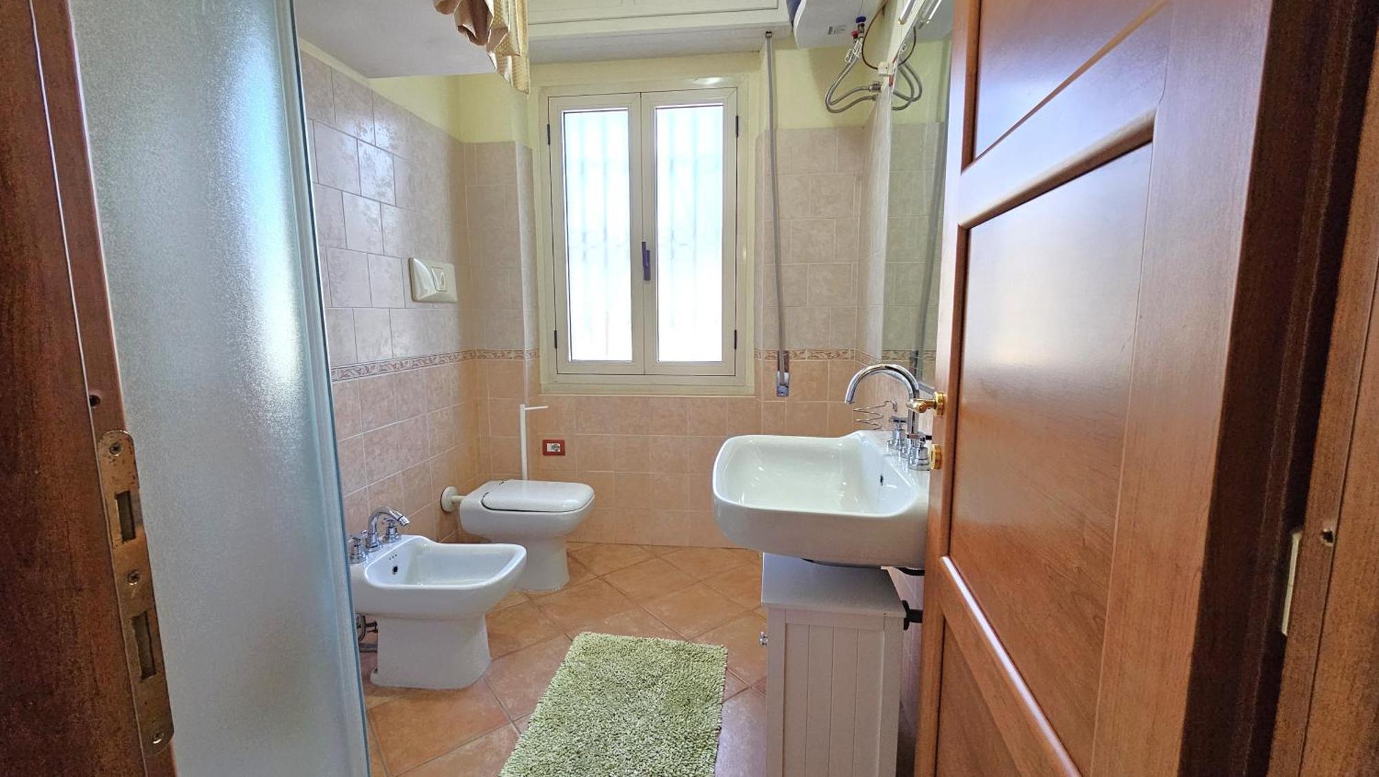 Holiday Poetto Cagliari Ngoại thất bức ảnh